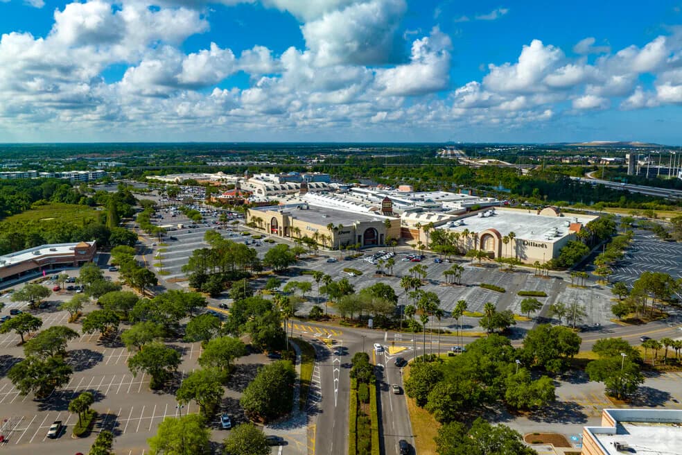 Junk removal in Brandon, FL